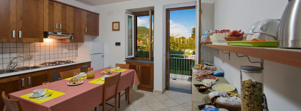Bed and Breakfast Gli Dei Gemelli Аджерола Екстер'єр фото